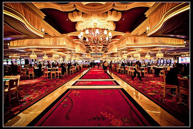 Vegas Slots Online آن لائن کیسینو میں اصل گیمز